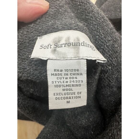 Soft Surroundings Women’s 100% Merino Wool Gray Long Sweater Sz M Sequin Trim - Picture 4 of 7